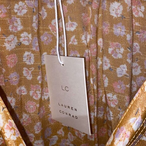 Lauren Conrad Women's Floral Tan Square Neck Peasant Blouse Top Size Large NWT - Picture 9 of 11